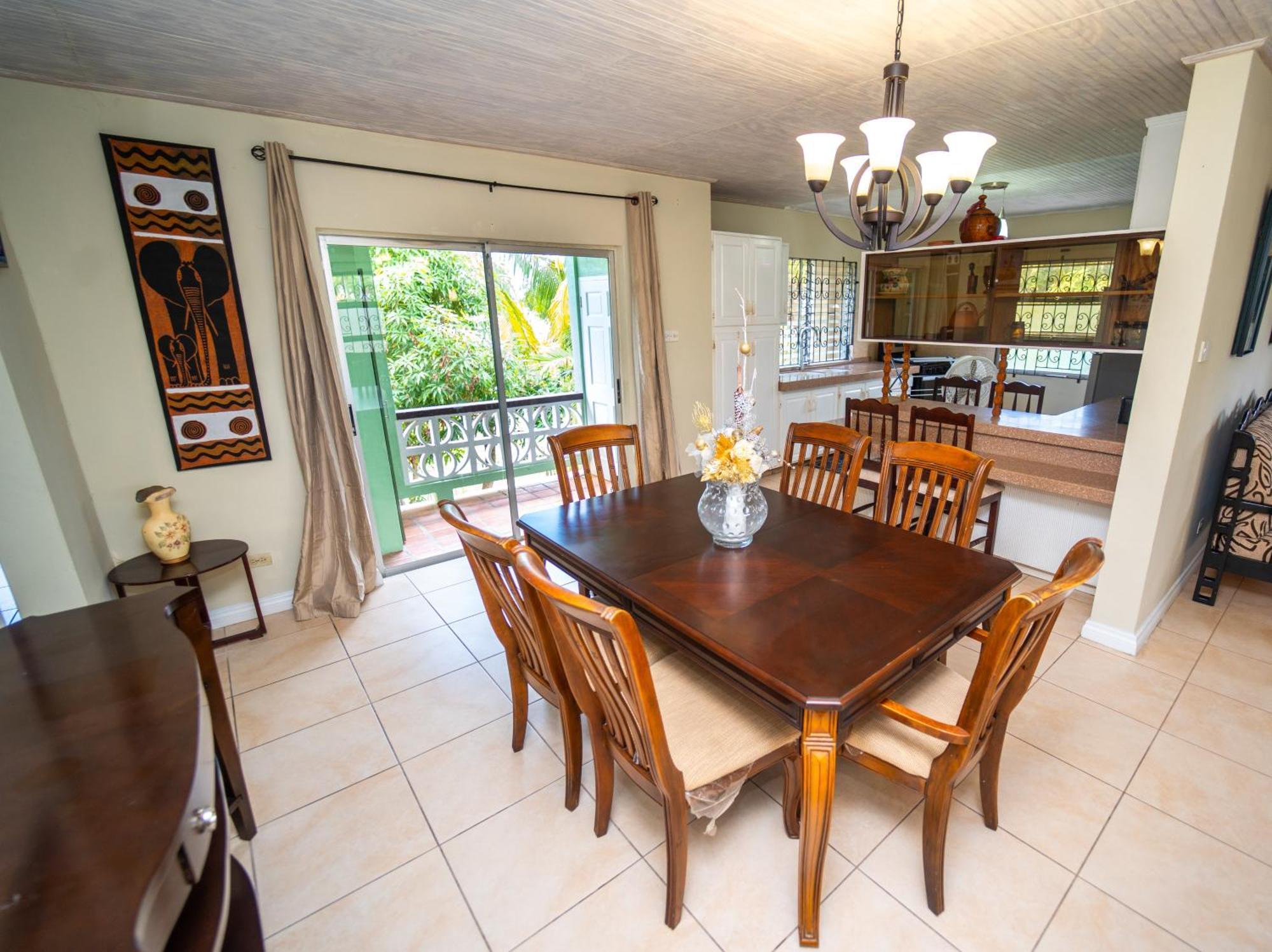 Spacious 3-Bedroom Home - Regency Park Bridgetown Luaran gambar